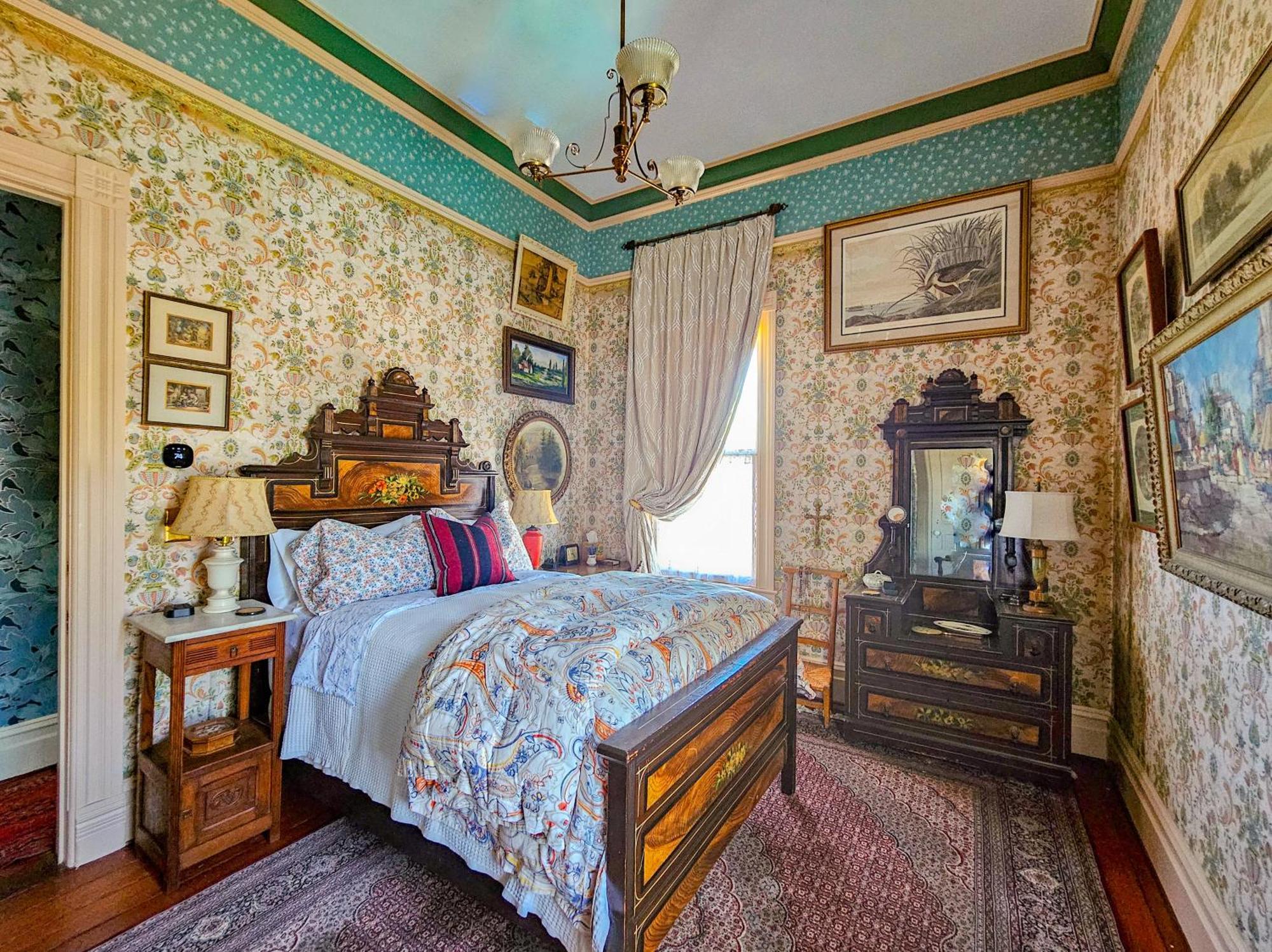 The Jd Hyde Historic Inn 비살리아 외부 사진